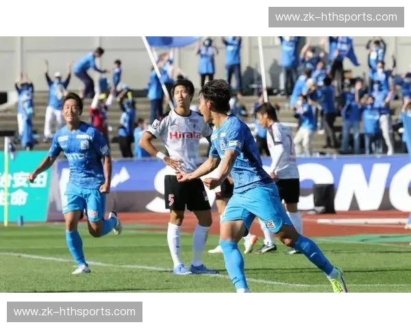 红焰破晓战蓝军：熊本深红与町田泽维亚的绿茵宿命之约